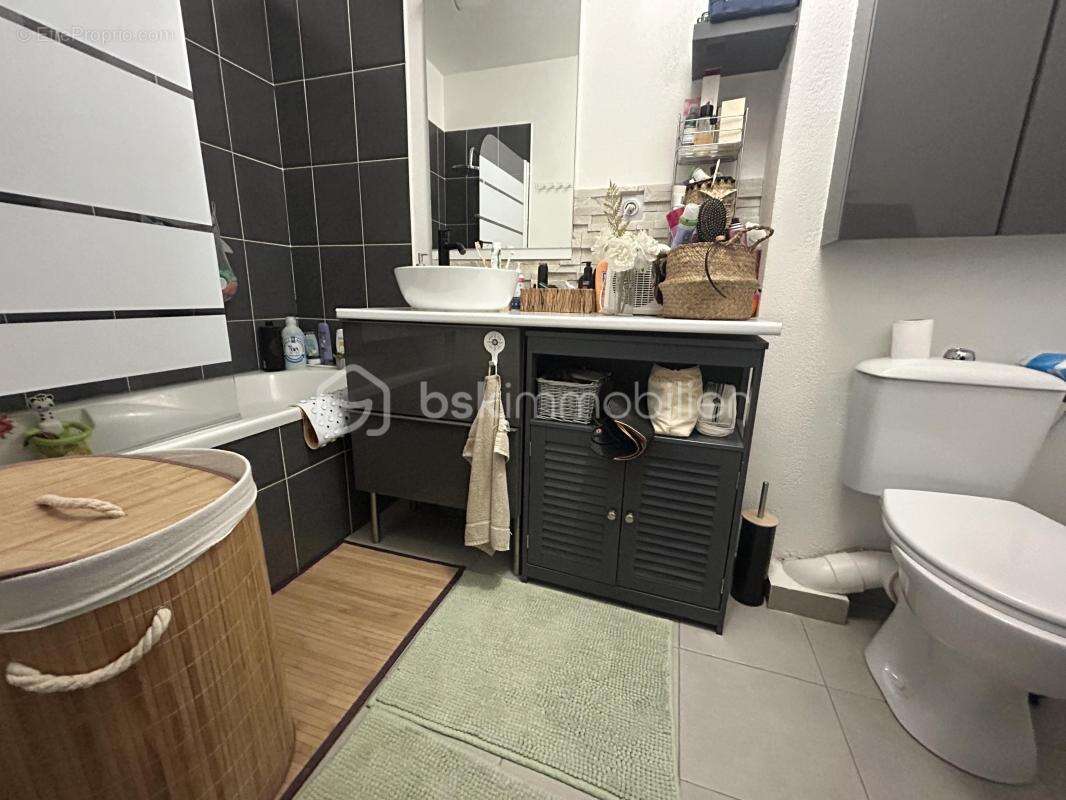 Appartement à NIMES