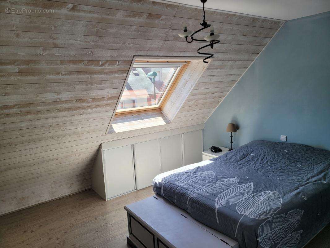 Maison à LIGNE