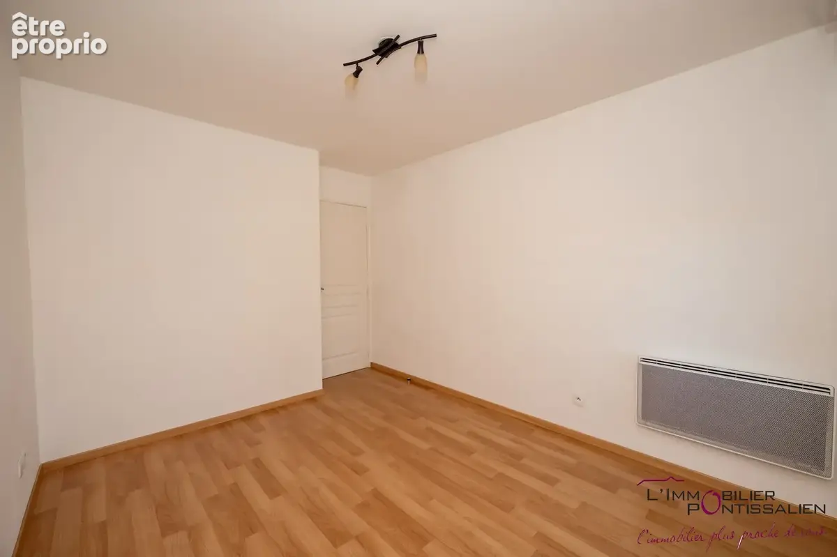 Pontarlier - les epinettes : appartement de type 3 avec ascenseur, terrasse, cave, box en sous-sol et parking - photo 25