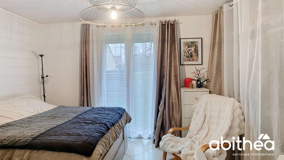 Maison à LAUBRESSEL