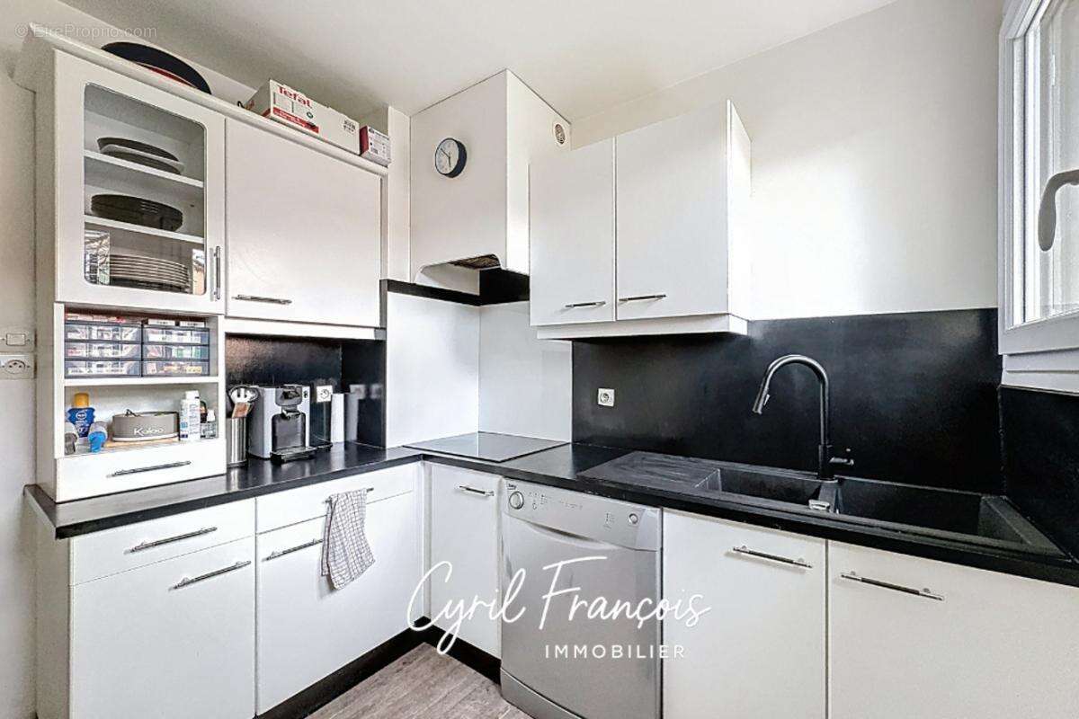 Appartement à SATHONAY-CAMP