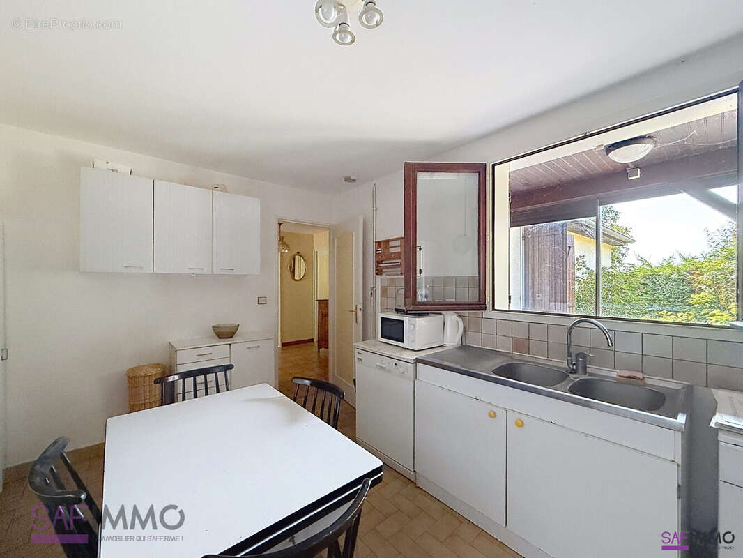 Maison 145 m² à Chaponost  - photo 8