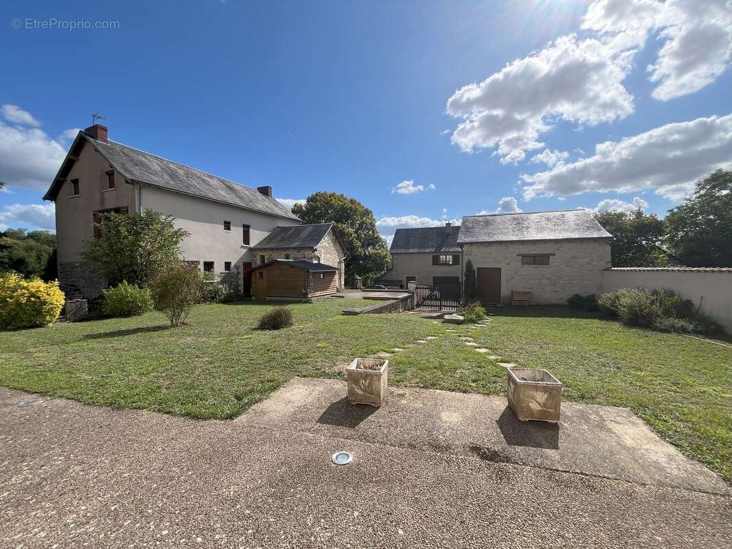 Maison à BEAUMONT