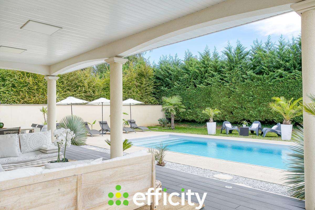 Maison à MESSIMY-SUR-SAONE