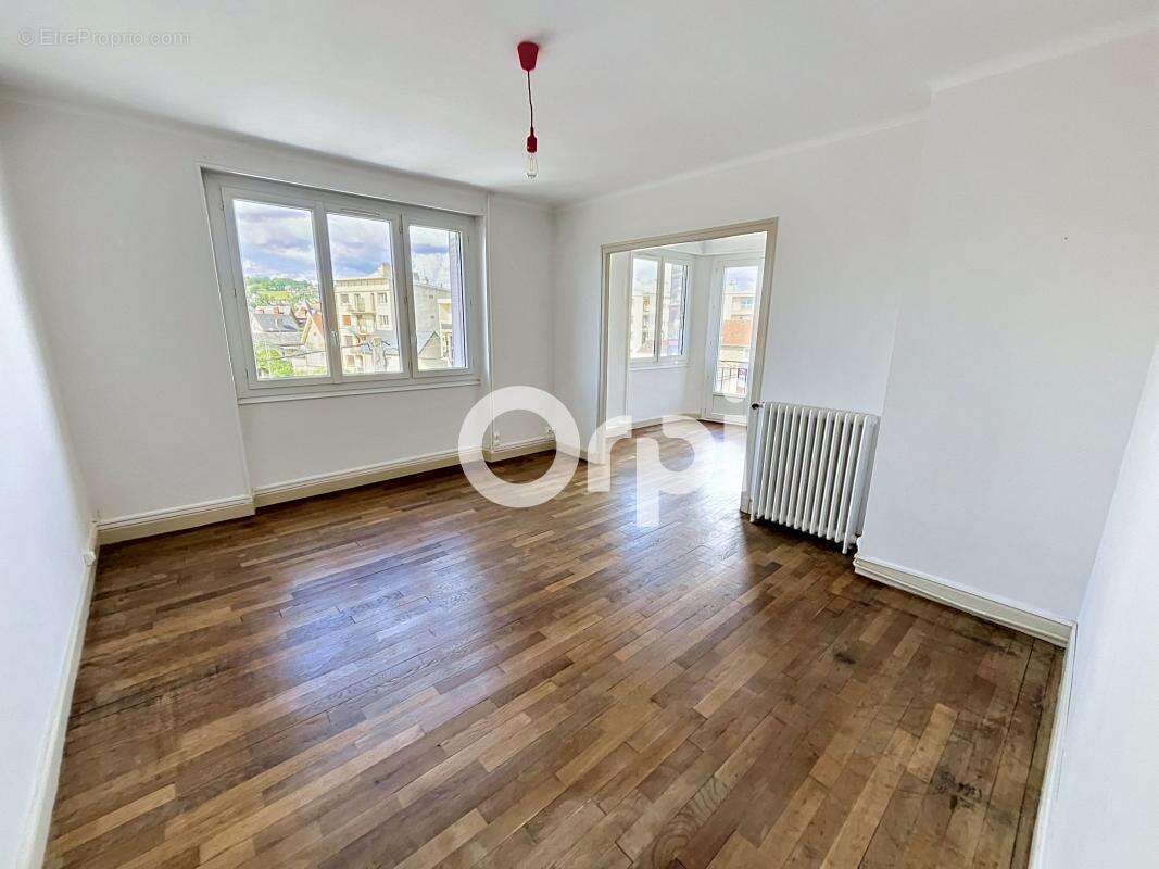 Appartement à BRIVE-LA-GAILLARDE