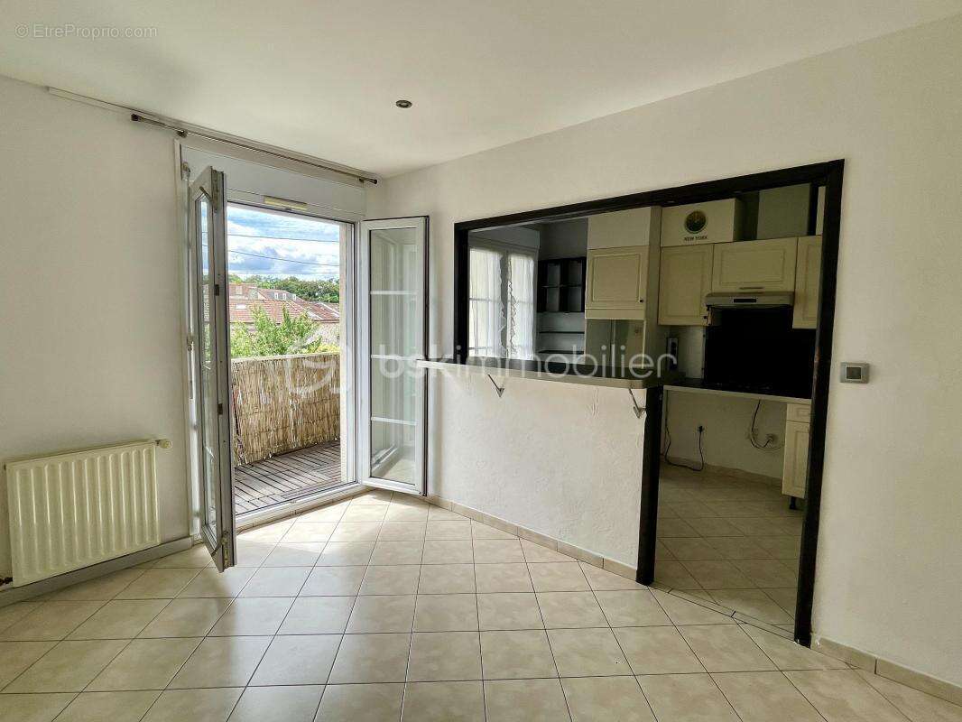 Appartement à MELUN