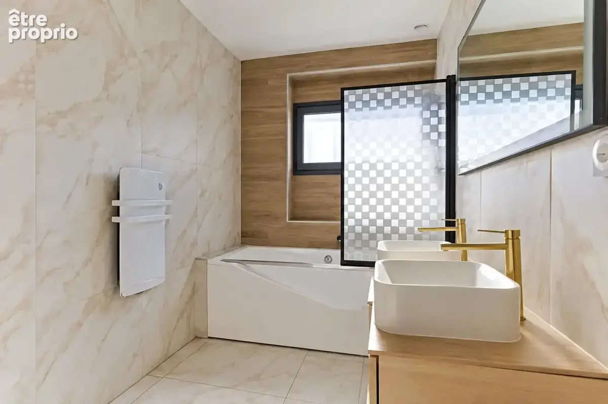 Centre village, villa 4 chambres, sur 407 m2 clos - photo 8