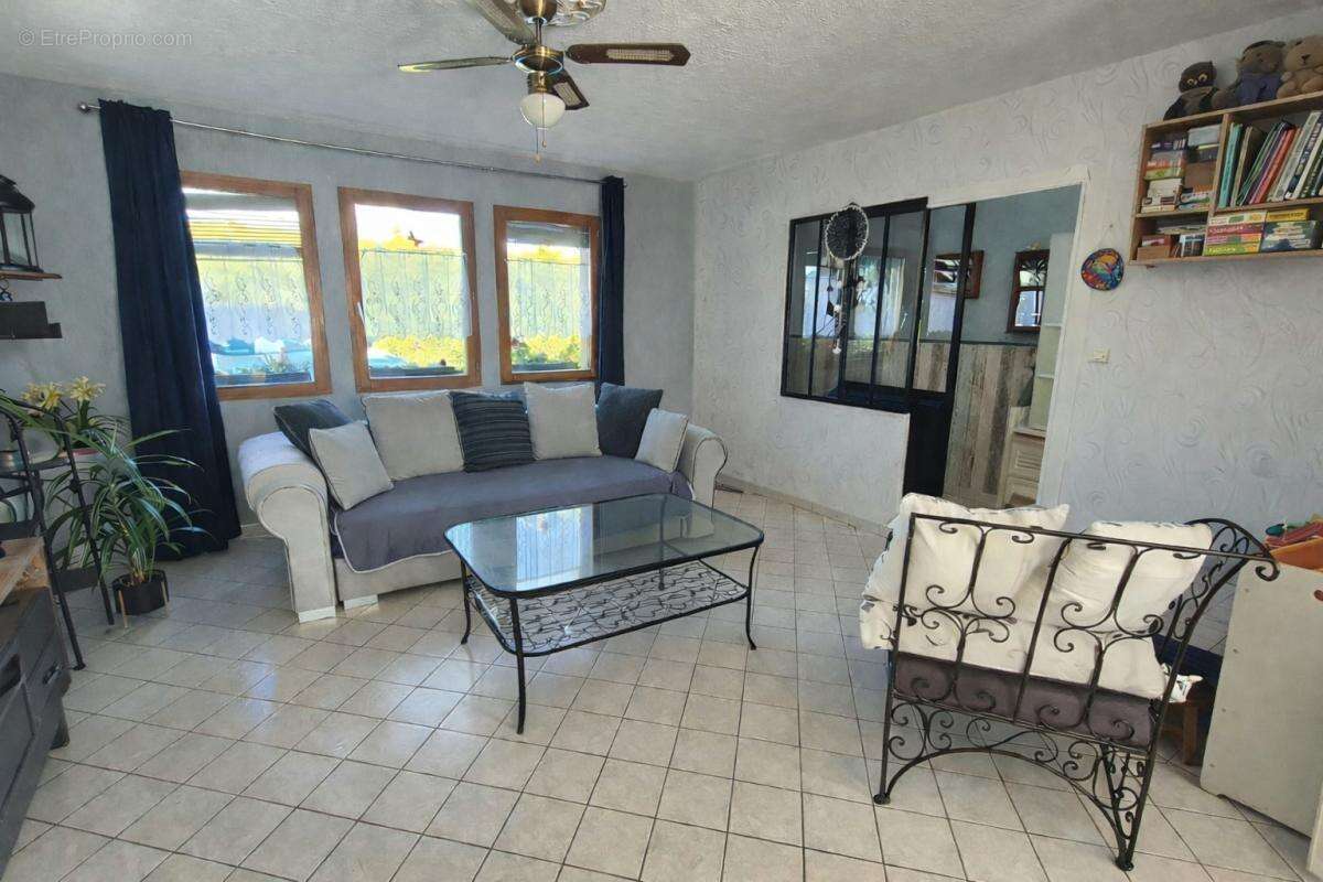 Maison à LA SUZE-SUR-SARTHE