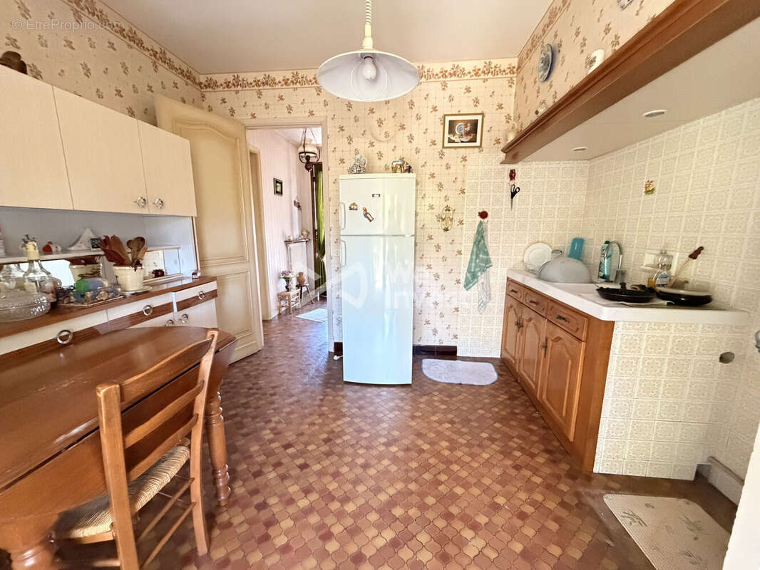 Maison 112 m² à Aussillon  - photo 5