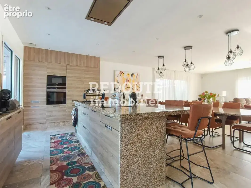 Propriete, plain-pied, suite independante, sous-sol complet - photo 10