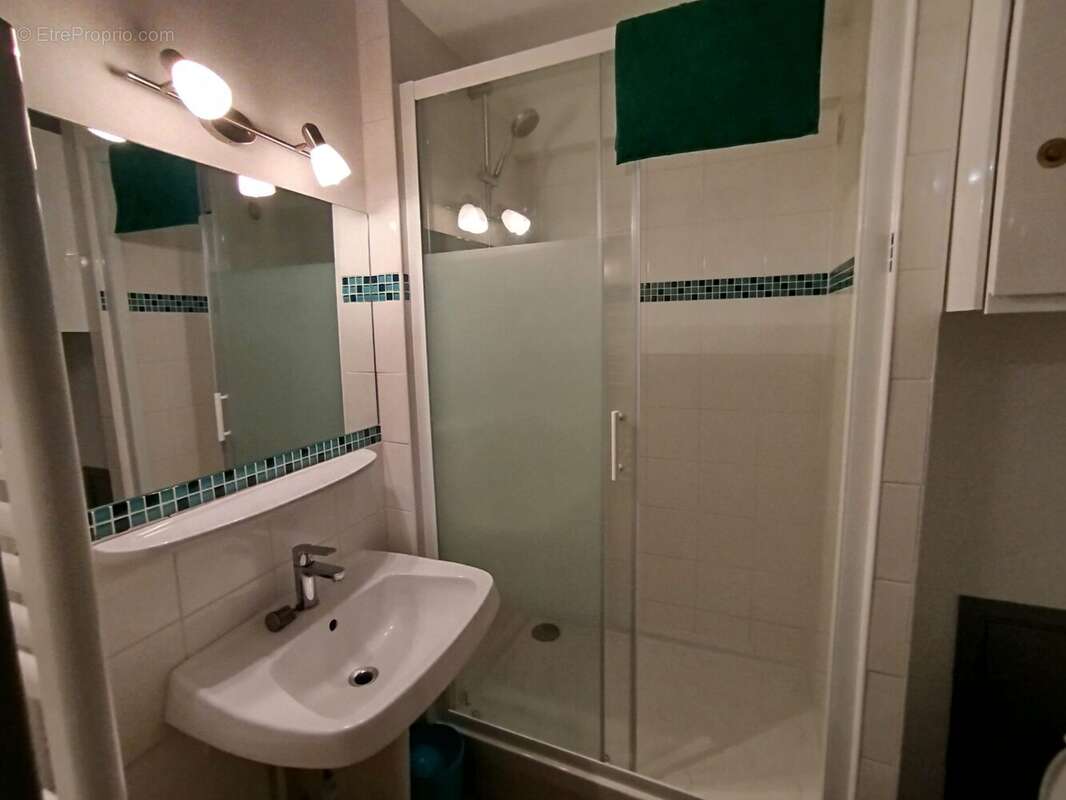 Appartement à BESSE-ET-SAINT-ANASTAISE