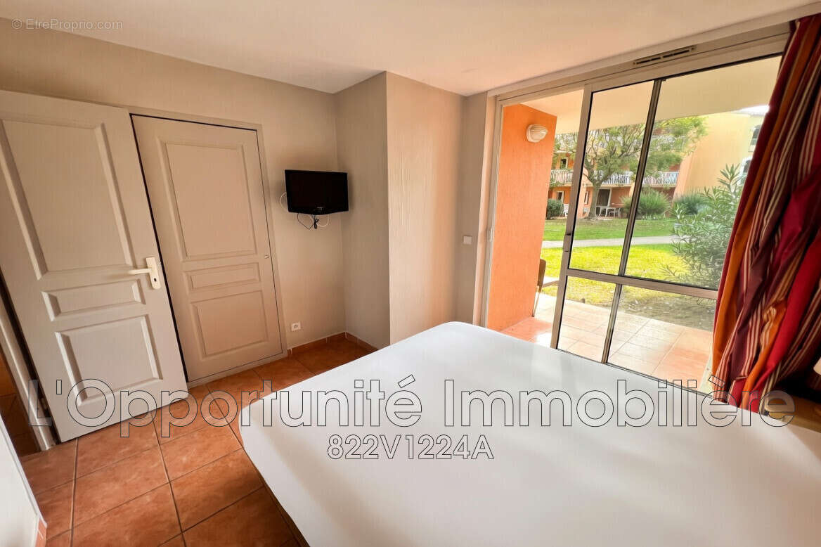 Appartement à MANDELIEU-LA-NAPOULE