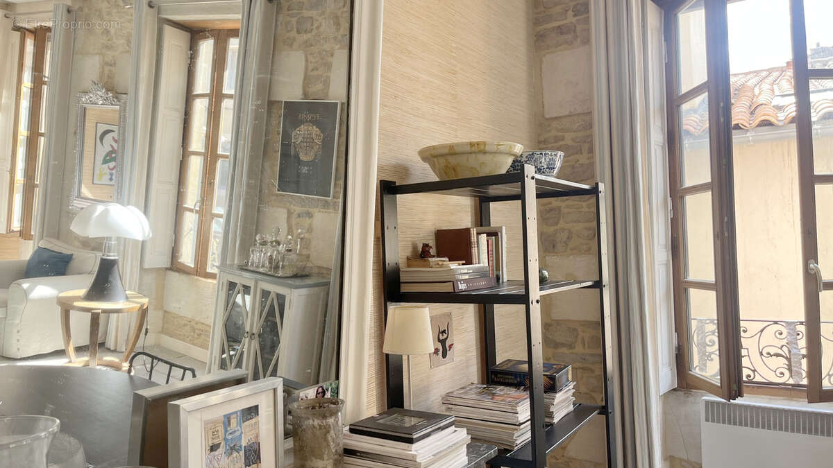 Appartement à NIMES