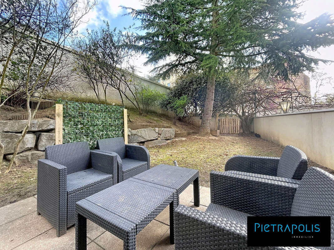 Terrasse et jardin