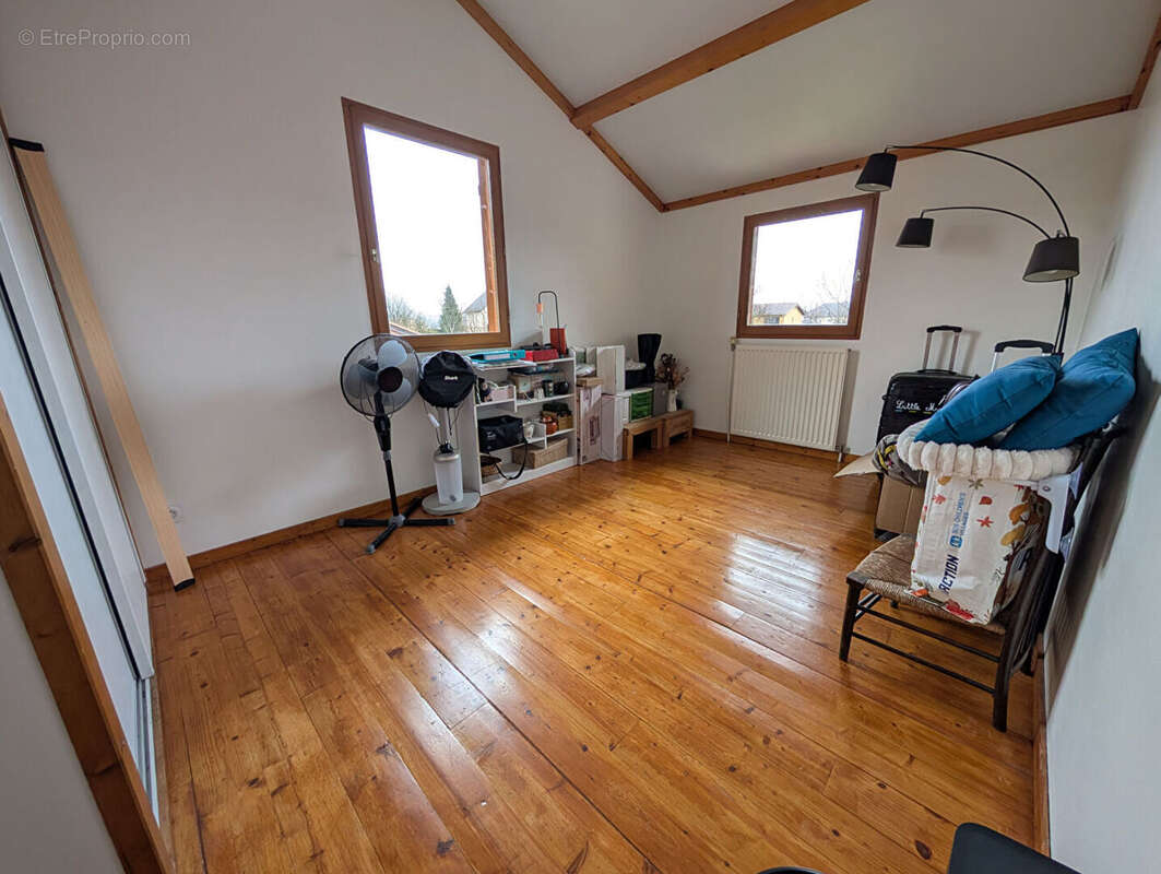 Maison à BOURGOIN-JALLIEU