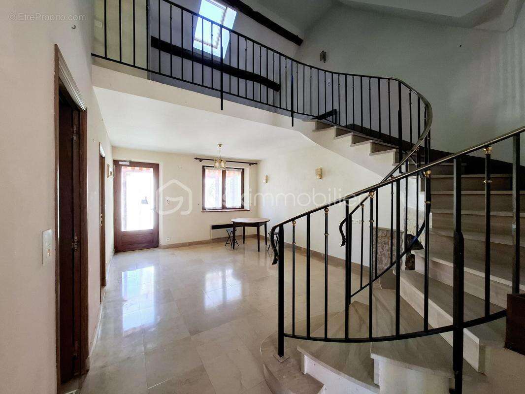 Maison à SERMAISES