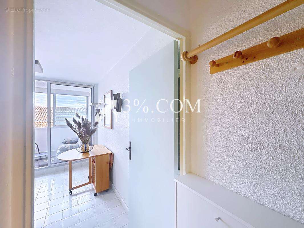 Charmant studio lumineux de 22.5 m2 avec loggia à deux pas d - photo 5