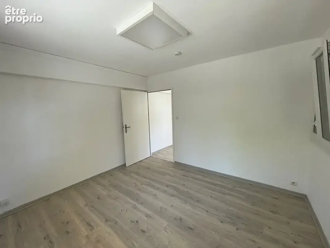 Local commercial 26m² à aix-en-provence - photo 3