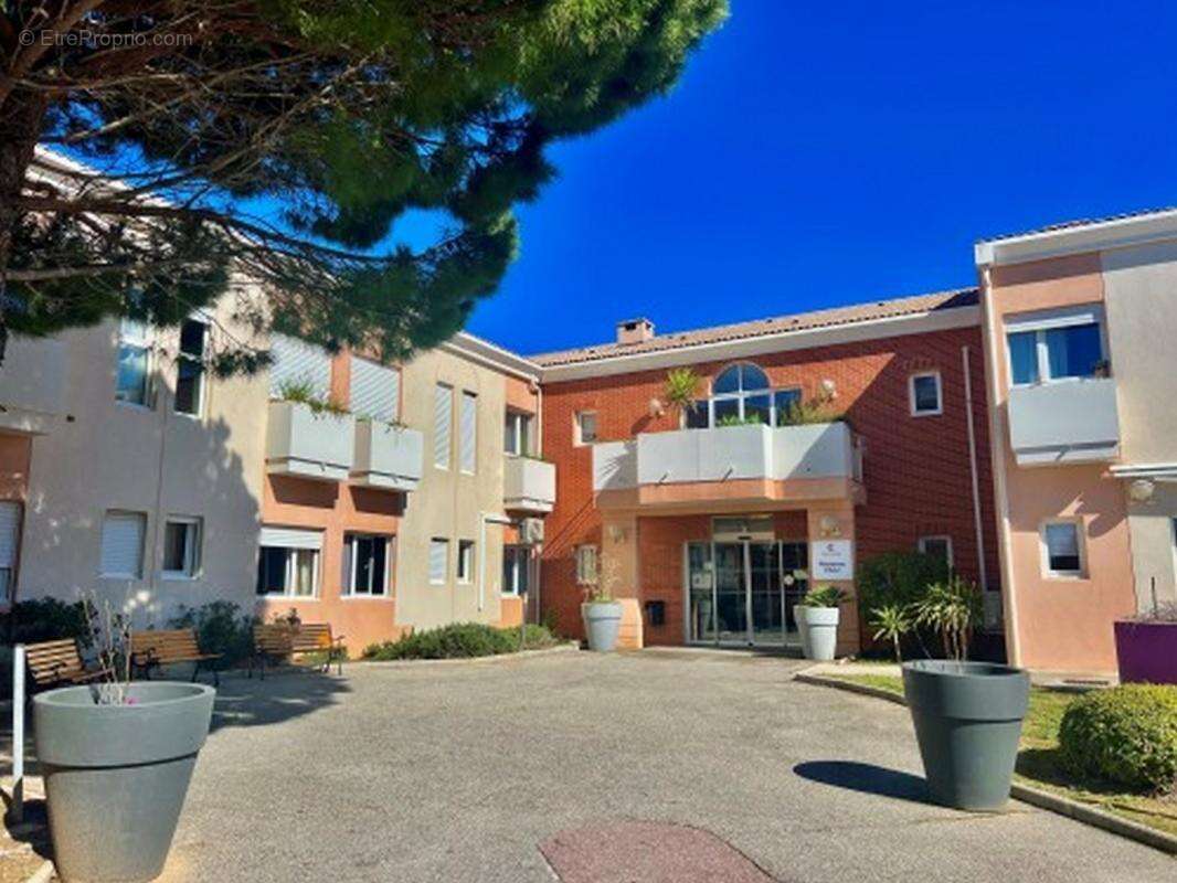 Appartement à ROQUEFORT-LA-BEDOULE