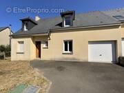 Maison à PLEUGUENEUC