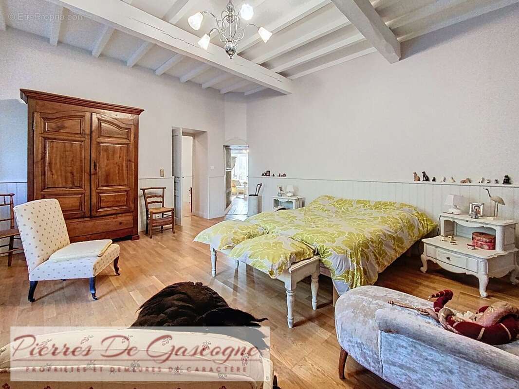 273500003 - Maison à AUCH