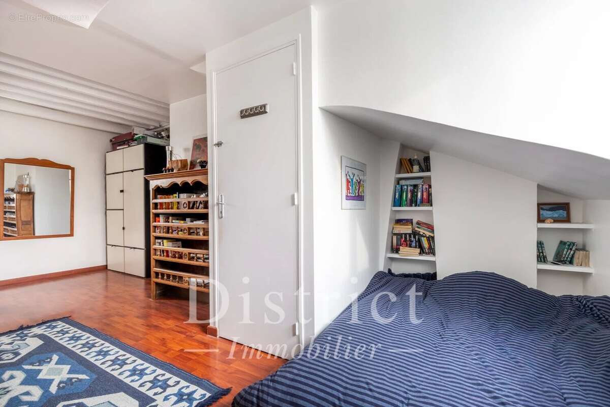 Appartement à PARIS-4E