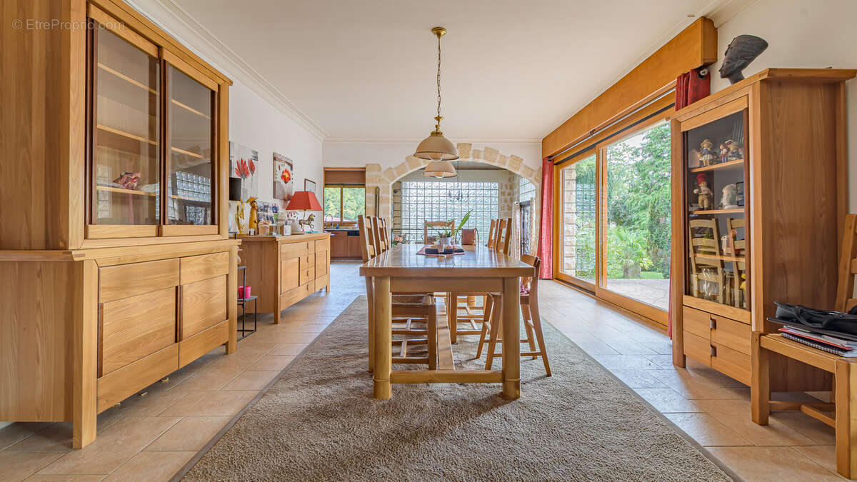 Maison à MORTEFONTAINE