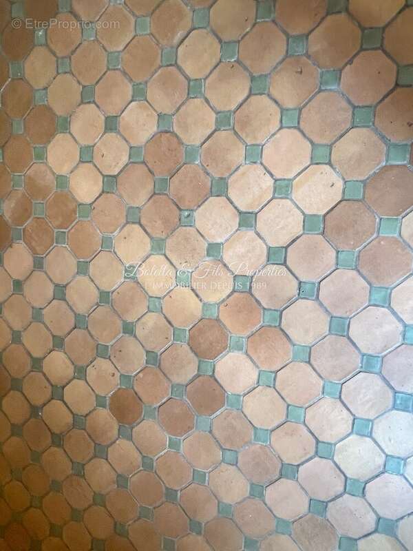 Maison à GOUDARGUES