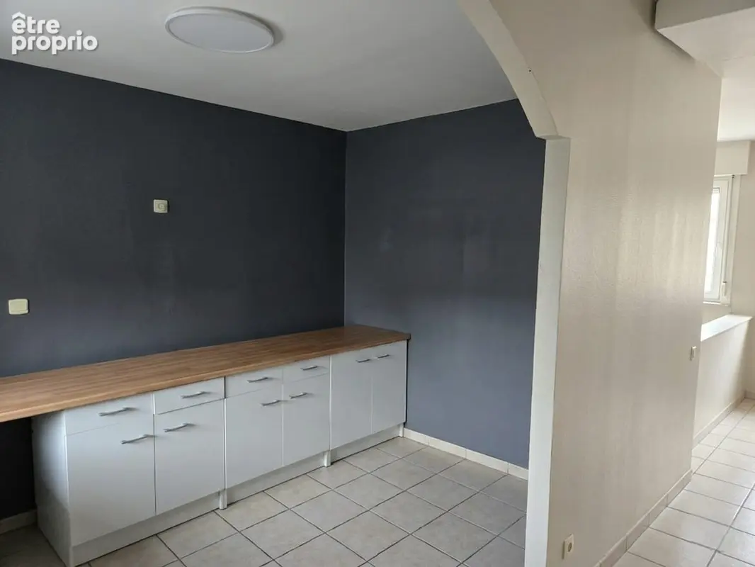 Maison 5 pièces à vendre à Château-Porcien - 94m² sur terrain de 488 m² - photo 2