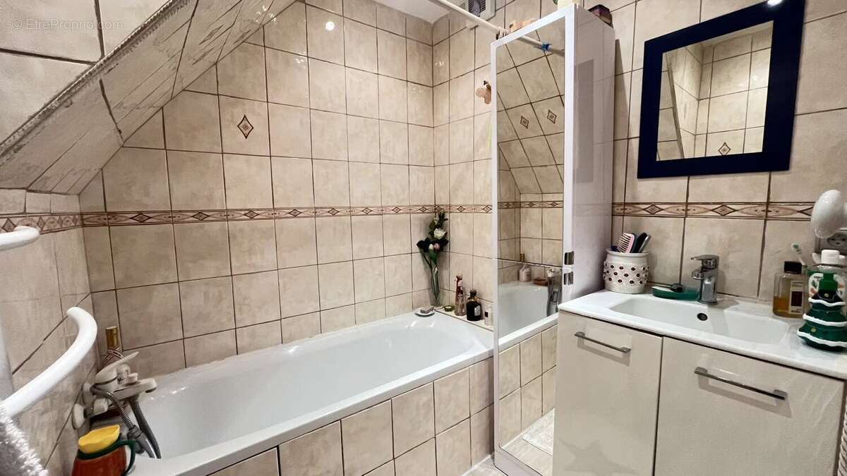 Maison à PORT-DE-BOUC