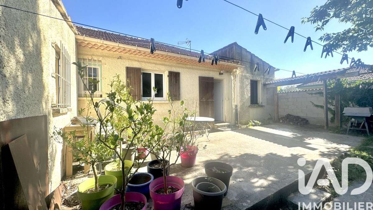Photo 2 - Maison à BOLLENE