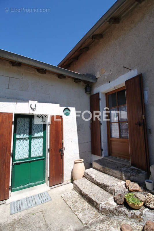 Maison ancienne à rafraichir Mareuil En Périgord 4 pièces 81 m2 avec  cours et grange non attenante - photo 3