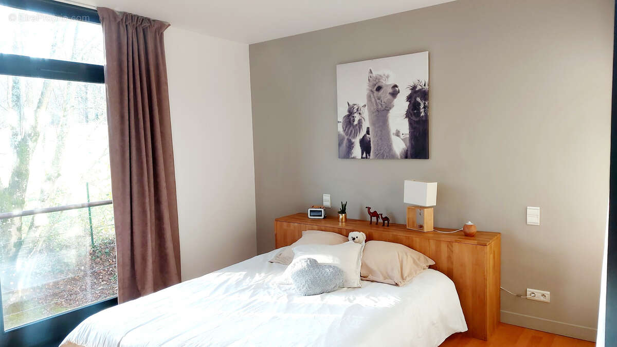 Maison à LES HERBIERS