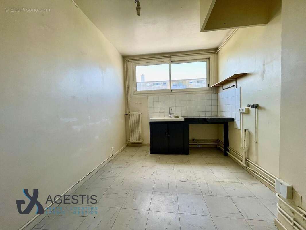   - Appartement à TOULOUSE