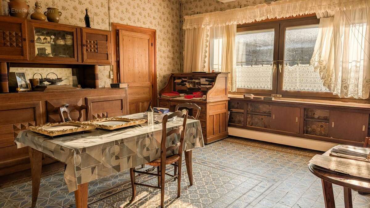 Maison à WALINCOURT-SELVIGNY