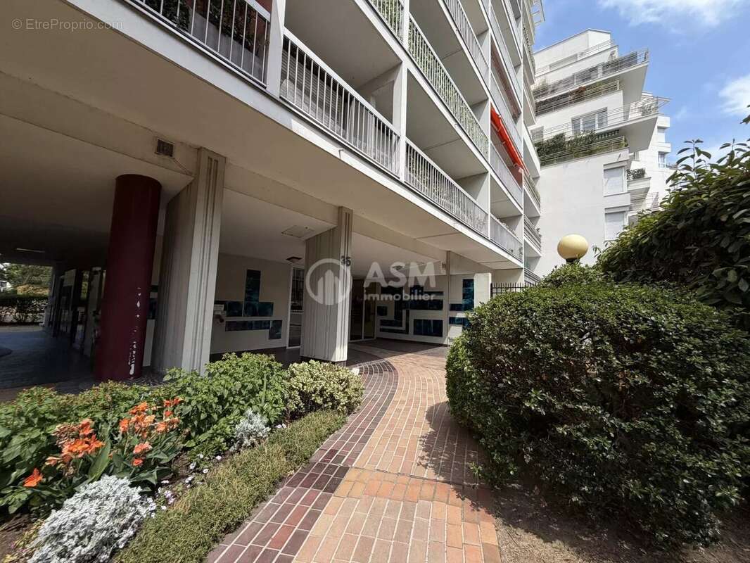A VENDRE - 3 pièces avec balcons, parking et cave - photo 25