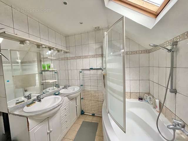 Appartement à MAISONS-ALFORT