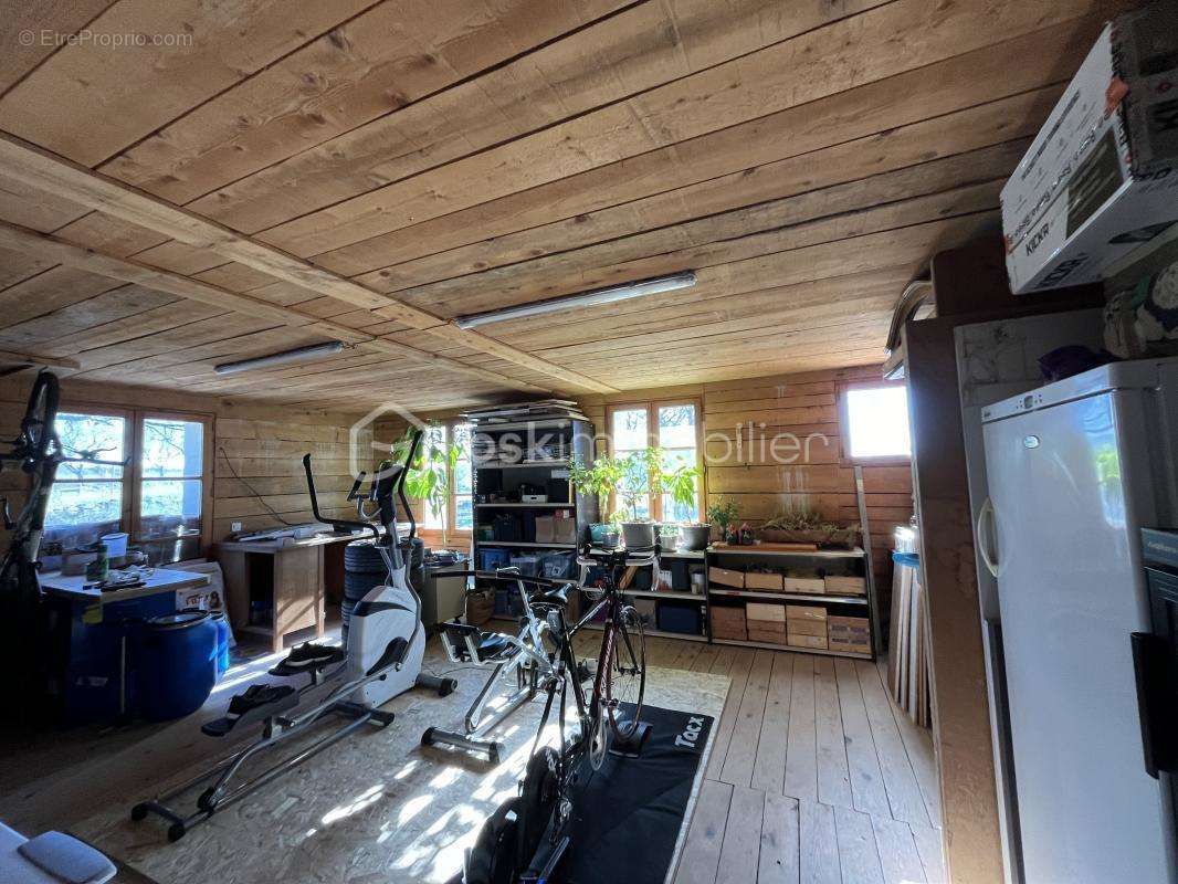 Maison à FORCALQUIER