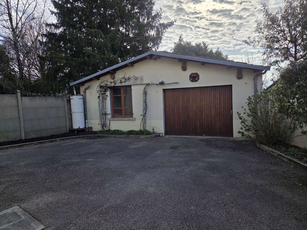 Maison à SAINT-JUNIEN