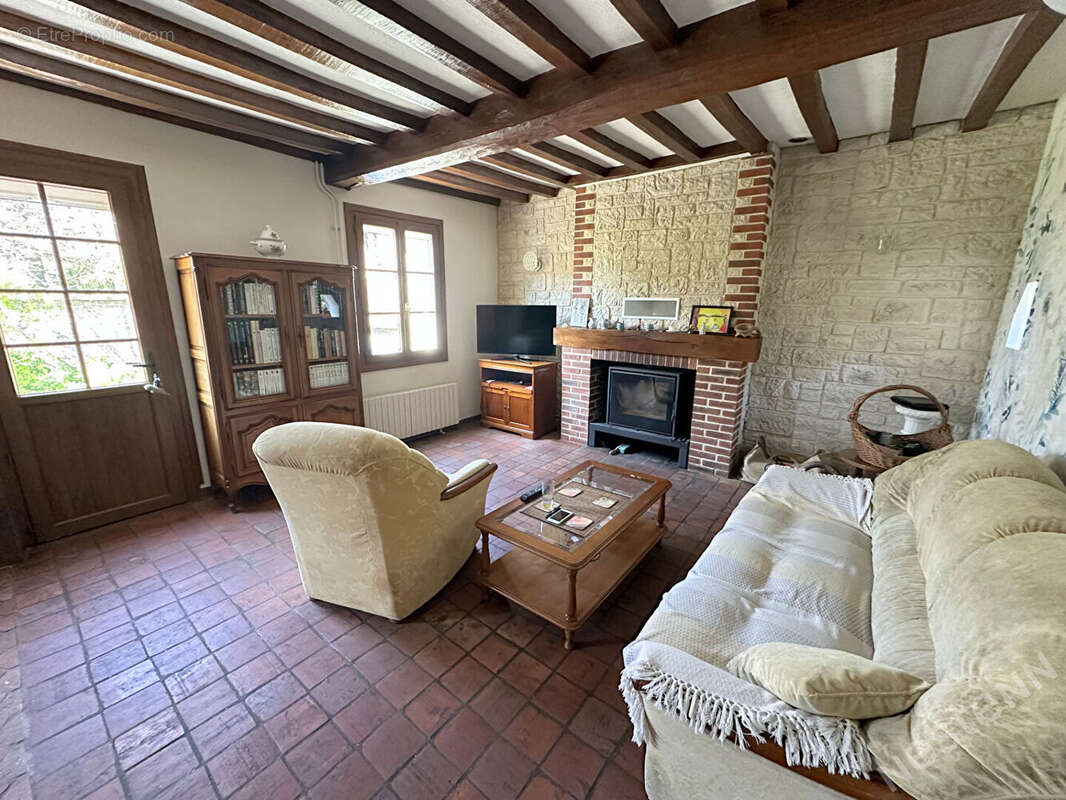 Maison à CHAUMONT-EN-VEXIN