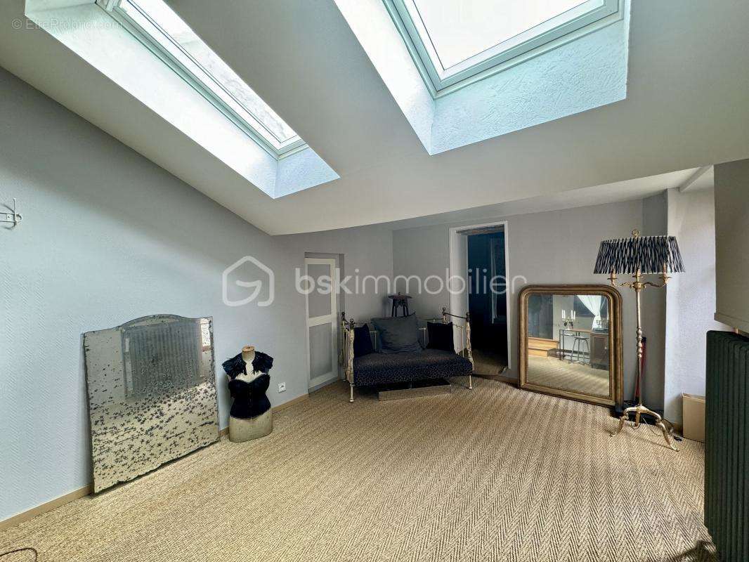 Maison à CHAMPAGNE-SUR-SEINE