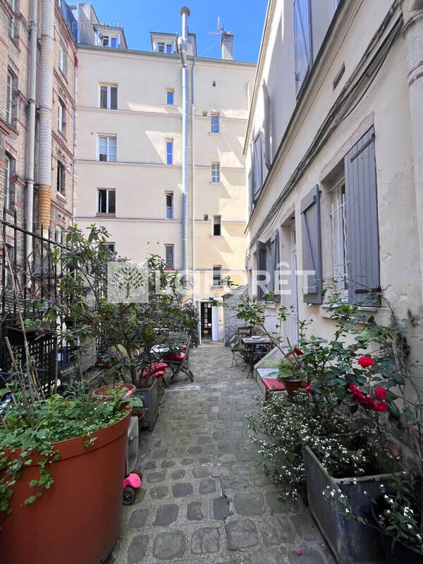 Appartement à PARIS-11E