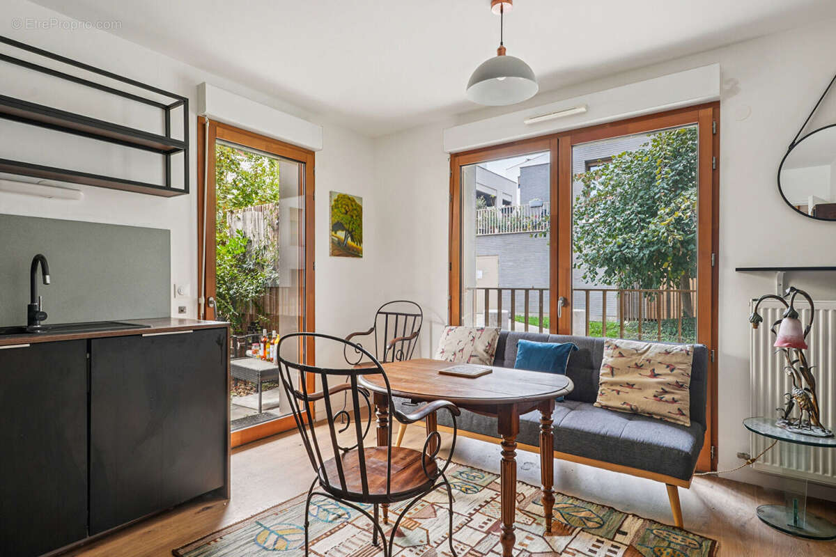 Appartement à ROMAINVILLE