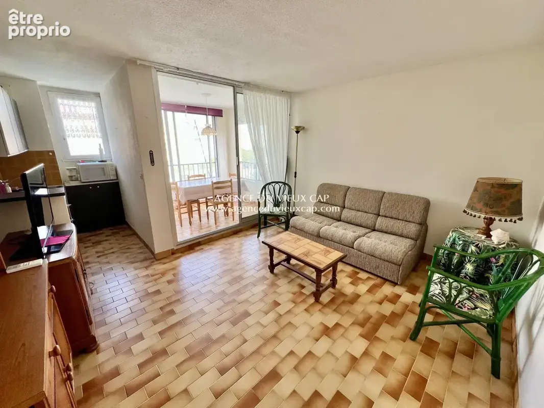 Achat cap d'agde - quartier vieux port - t2 cabine - parking prive - belle vue sur canal - photo 5