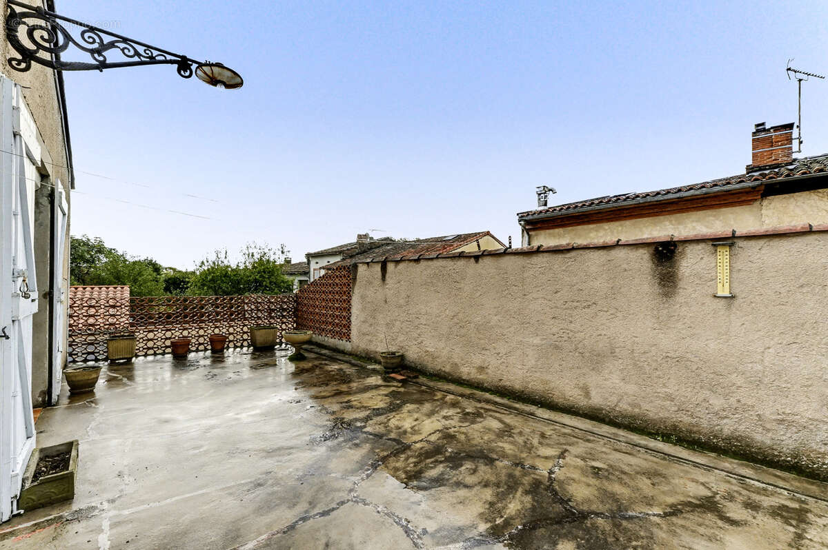 Maison à VILLENOUVELLE