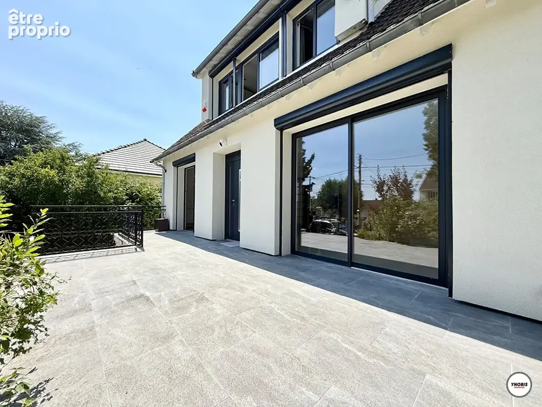 Maison Ecquevilly - 6 pièces - 114 m2 - Rénovations énergétiques - photo 2