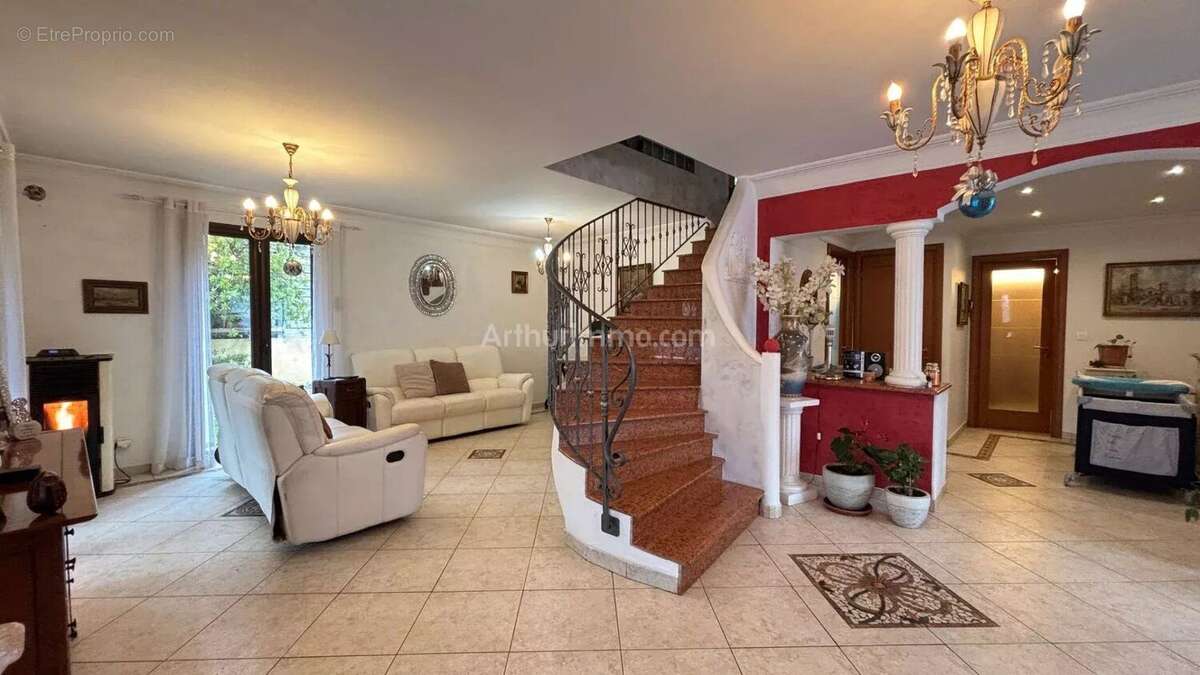 Maison à LA TRINITE