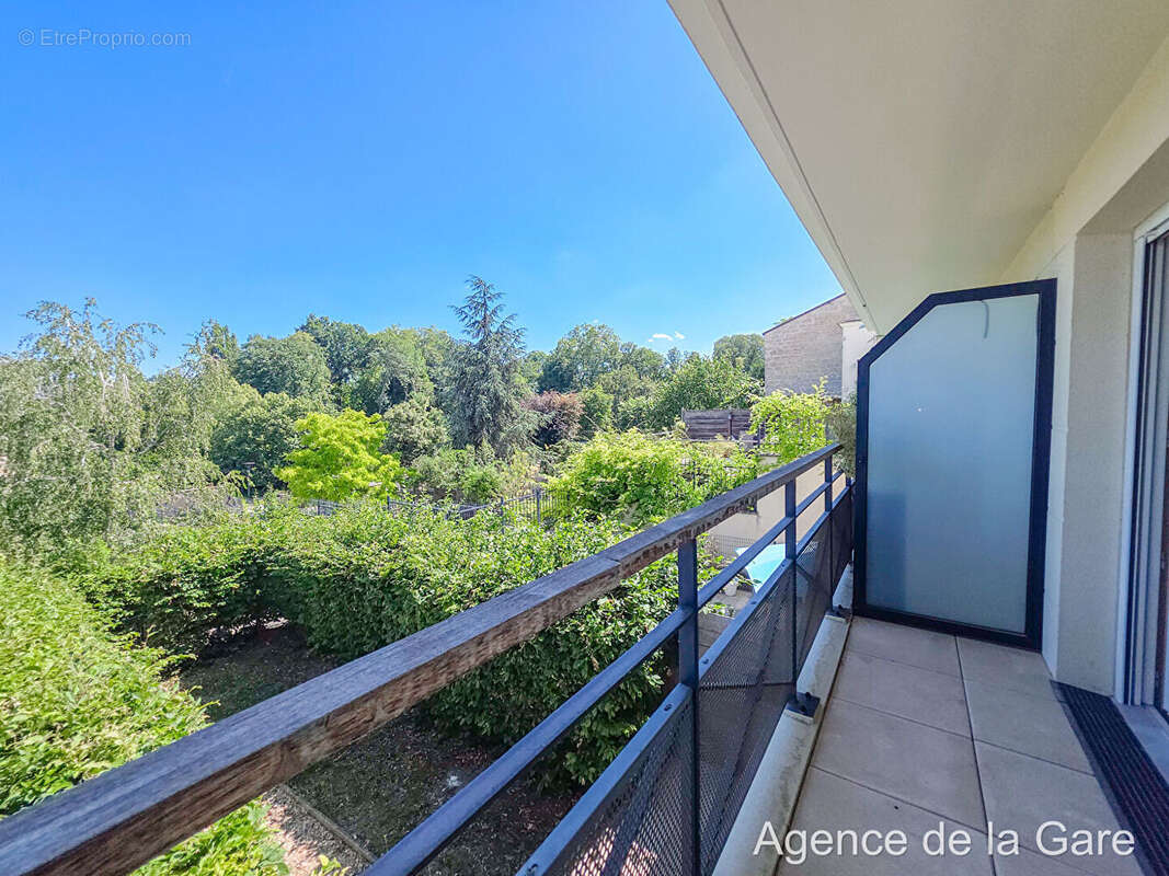 Appartement à MAISONS-LAFFITTE