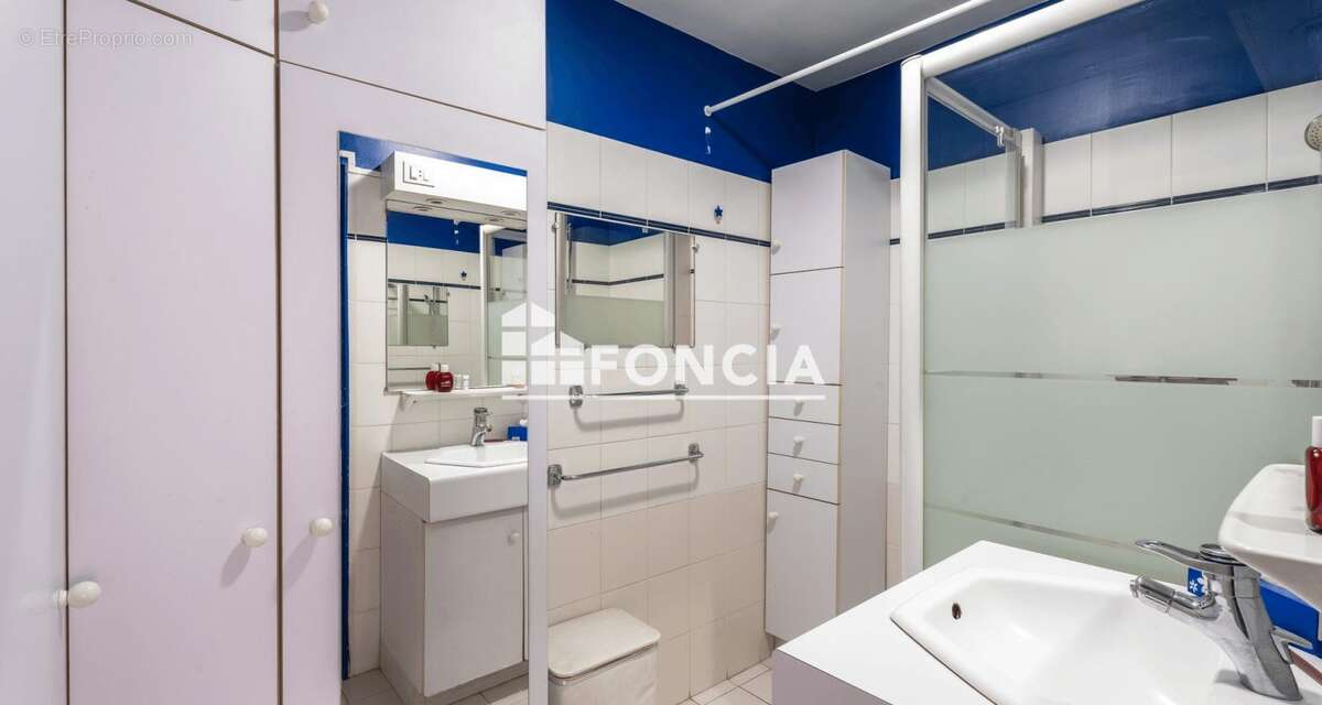 Appartement à PARIS-12E