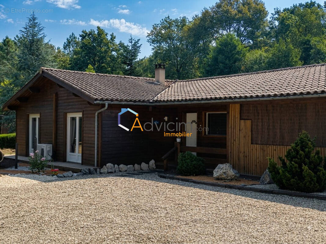 Maison à CASTELJALOUX